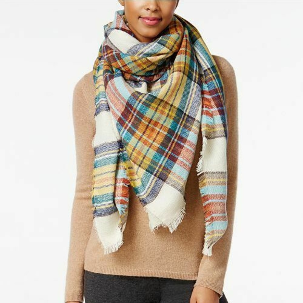 Steve Madden Classic Plaid Blanket Scarf Wrap